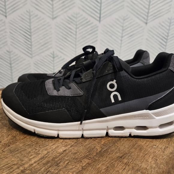 On Running Black and Gray Sneakers - Picture 3 of 8